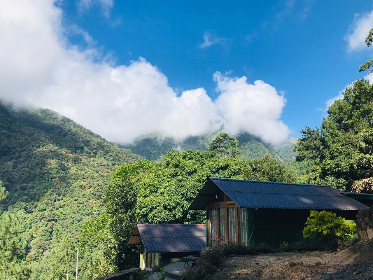 47-Where the mountains meet the clouds and every window opens to a breathtaking view… Experience peaceful moments, fresh mountain air, and nature at.#EcoWildGlamping #Bambarakanda #GlampingSriLanka # Eco Wild Glamping Bambarakanda – Eco Tourism Hospitality Project